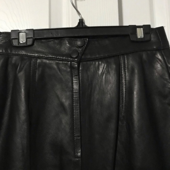 DANIER BLACK LEATHER SKIRT - Picture 4 of 8
